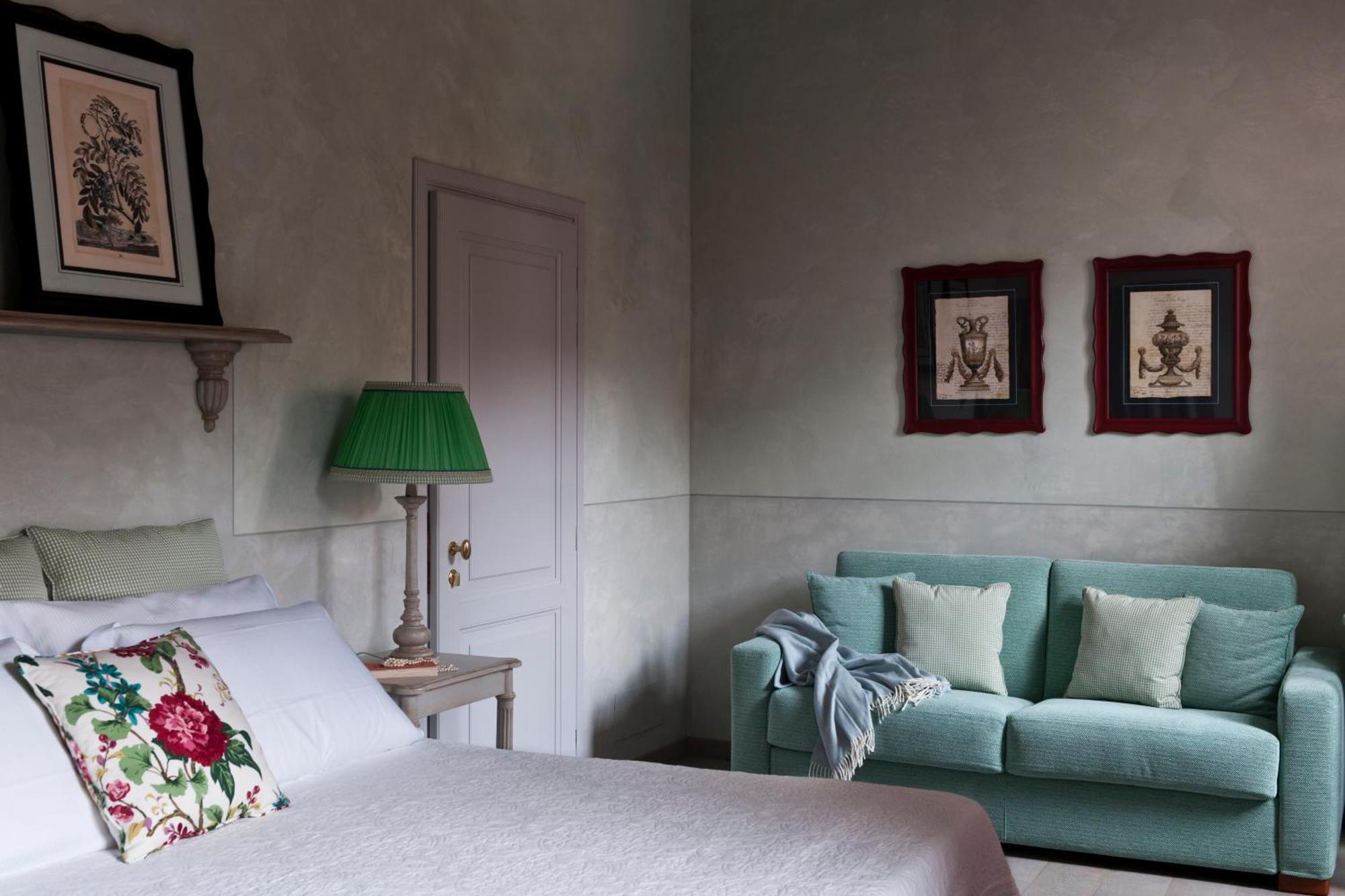 Отель Relais Del Maro Borgomaro Экстерьер фото