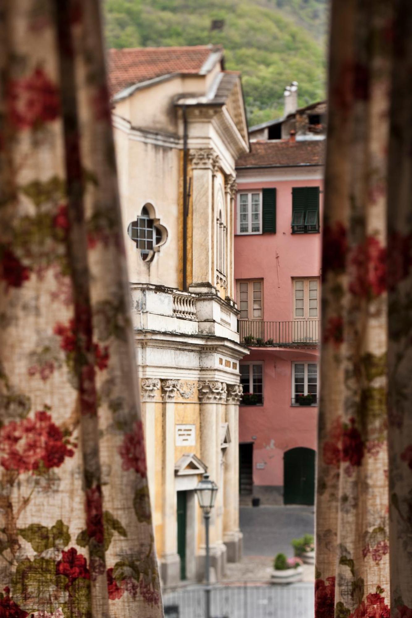 Отель Relais Del Maro Borgomaro Экстерьер фото